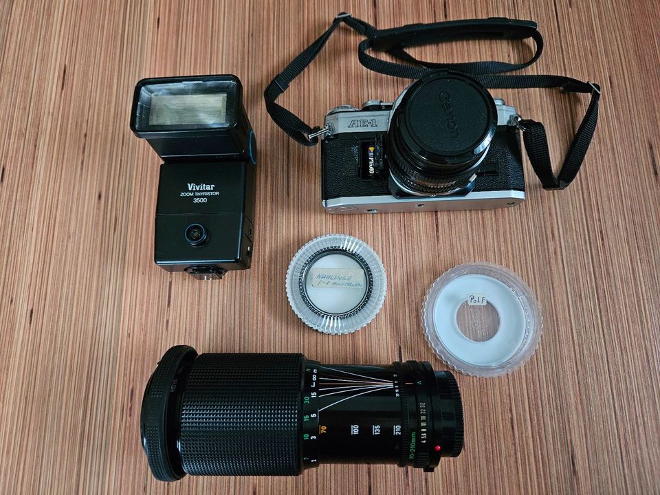 Spiegelreflex-Kamera Canon AE-1 inkl. Zubehör in Neu Ulm
