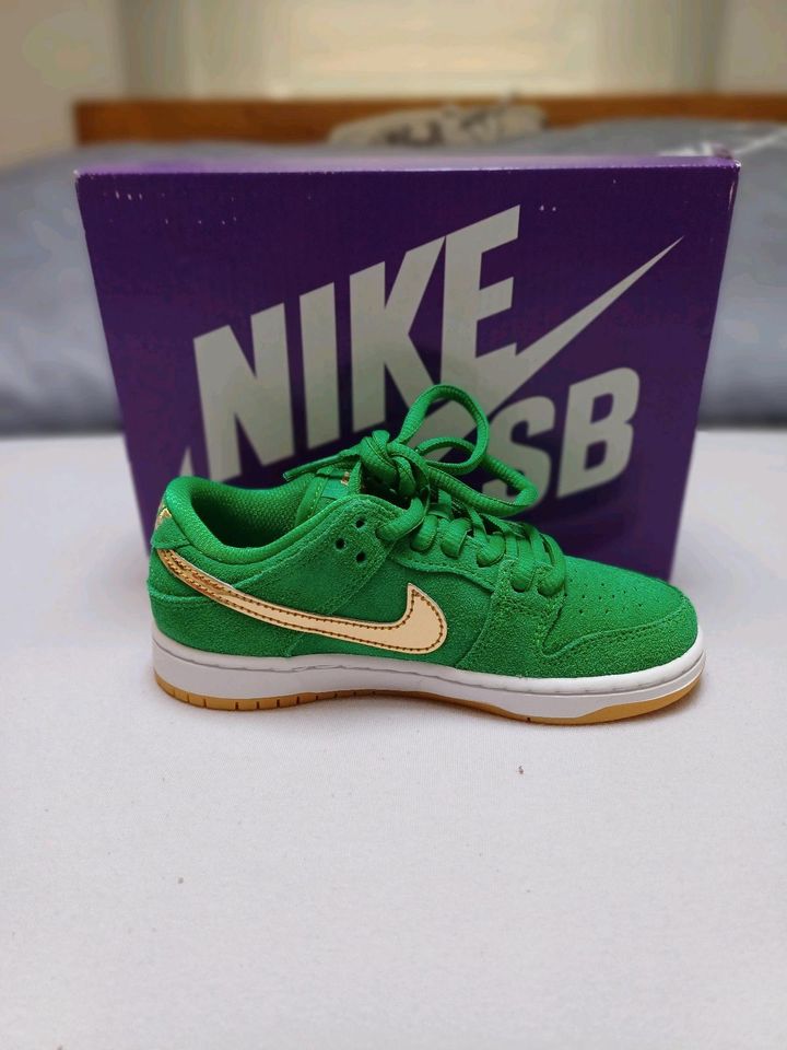 Nike SB Dunk Low St. Patrick's Day (PS) (2022) UK10,5 c / EUR28 in Mittenwald