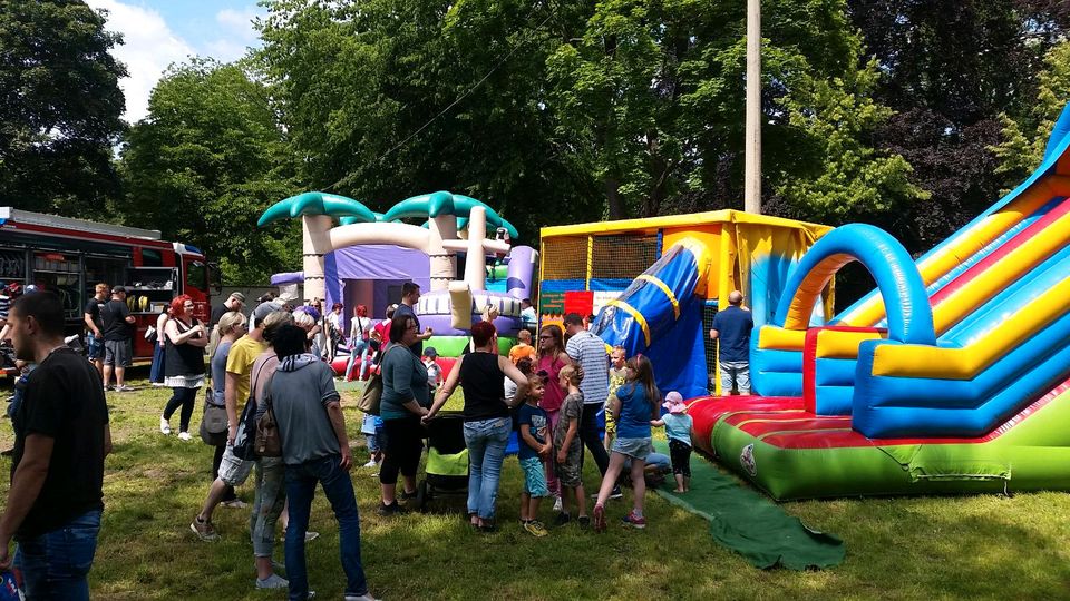 Trampolin Anlage, Hüpfburgen, Rutschen, kinder in Südliches Anhalt