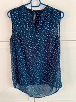 Damen Blusenshirt Viskose V-Ausschnitt Blau Sterne Takko Gr. 36 Hessen - Gründau Vorschau