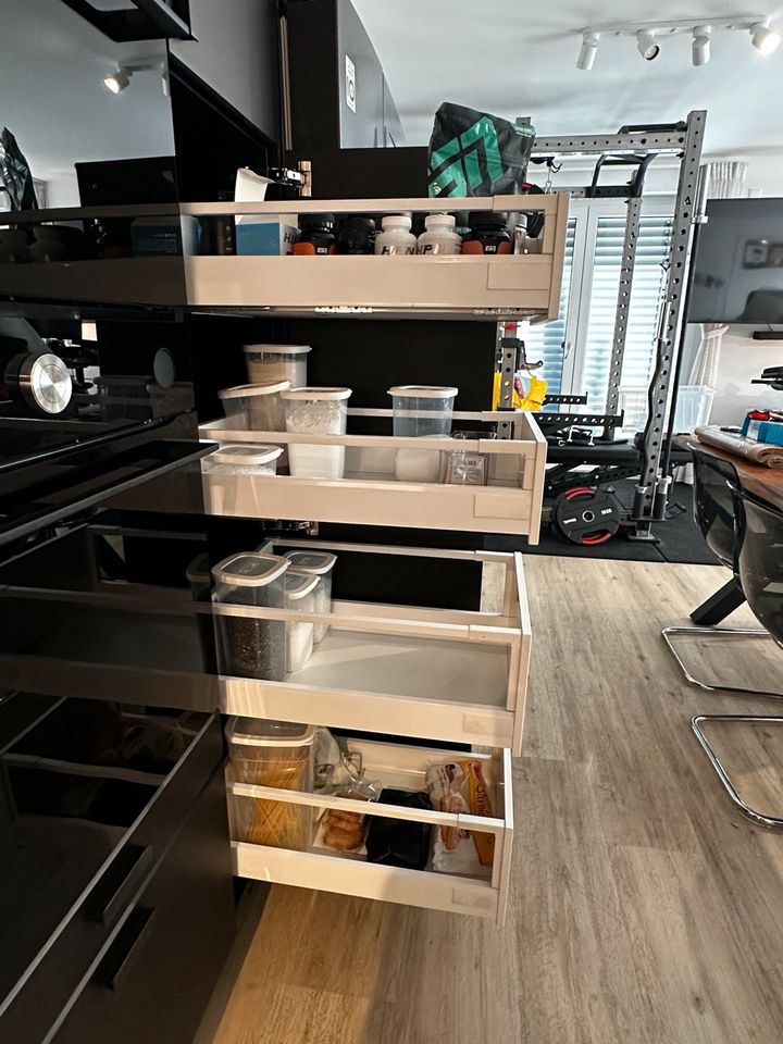 Einbauküche Ikea Metod mit Geräte !AB SOFORT! in Zirndorf