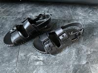 Damen Sandalen schwarz Leder verstellbar Gr.37 Bayern - Bayreuth Vorschau