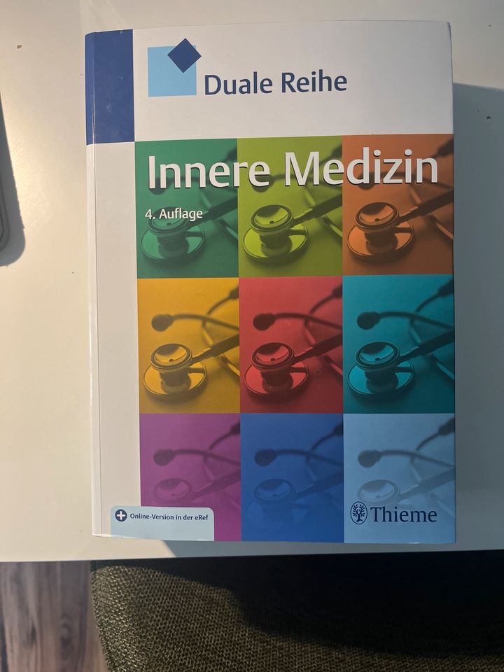 Duale Reihe - Innere Medizin 4. Auflage in Würzburg