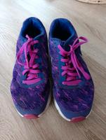 Nike AIRMAX Turnschuhe Laufschuhe Sneaker Gr.36 UK 3,5 lila Nordrhein-Westfalen - Herten Vorschau