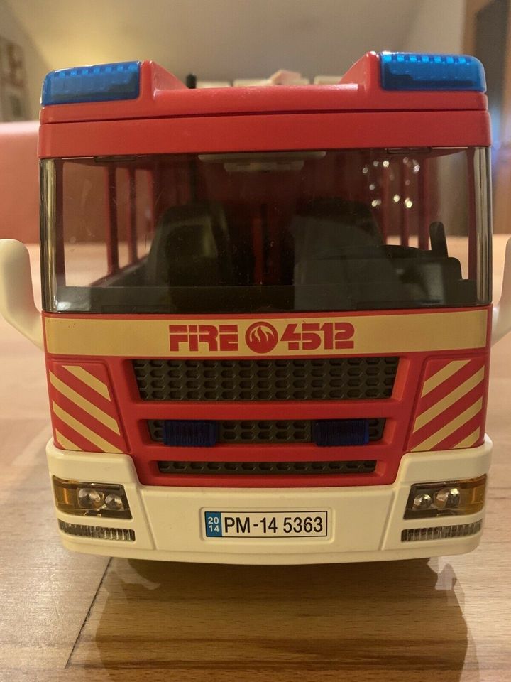 Playmobil 5363 Feuerwehr Löschgruppenfahrzeug in Düsseldorf