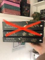 Raven Kennedy Dark Romantasy Gild Glint Gleam booktok Englisch München - Bogenhausen Vorschau