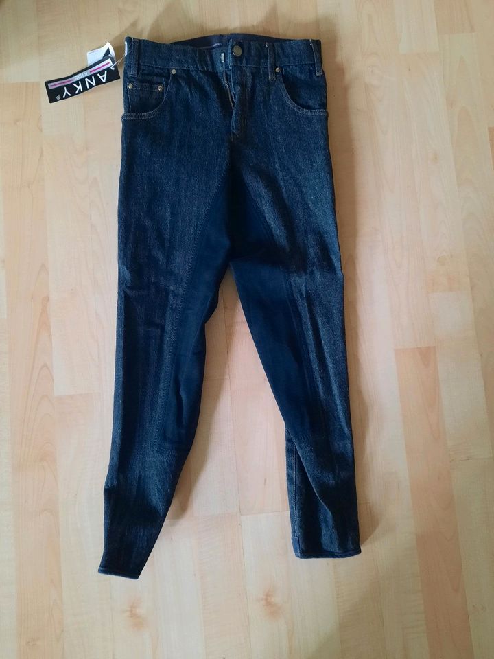 Reithose 140, Neu !!!, Jeansoptik, Vollbesatz, Kinderreithose in Netphen