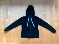 Kapuzenjacke Sweatjacke Hoodie schwarz Größe 146 Berlin - Tempelhof Vorschau