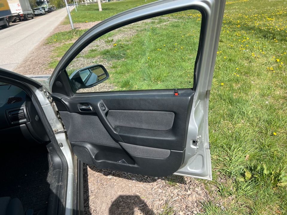 Opel astra in Ismaning