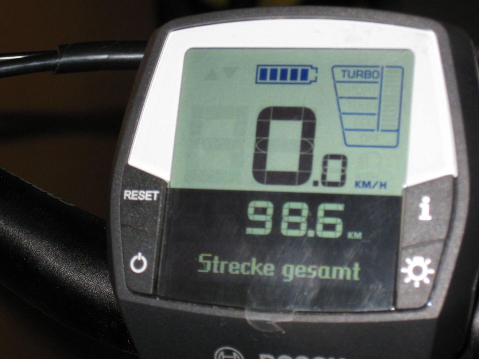 Kettler e-bike BOSCH > nur 100Km in Leinburg