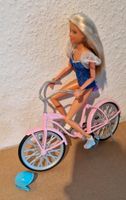 Barbie Puppe voll gelenkig mit Fahrrad und Helm Niedersachsen - Hildesheim Vorschau