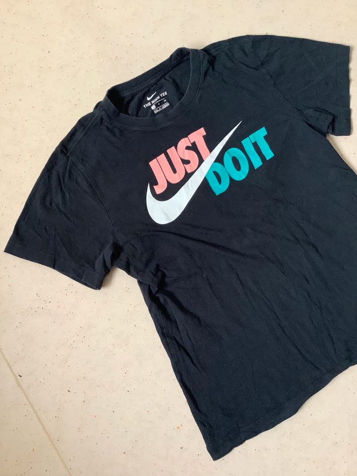 »NIKE« JUST DO IT orig.  T Shirt -Gr: S- Schwarz-Baumwolle-Herren in Hunderdorf