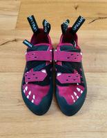 La Sportiva Kletterschuhe Tarantula dunkelrot Leder NEU Gr. 40 Bayern - Triftern Vorschau