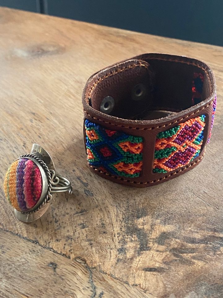 Armband Leder bestickt und Ring  Set Mexico Mexiko in Buchloe