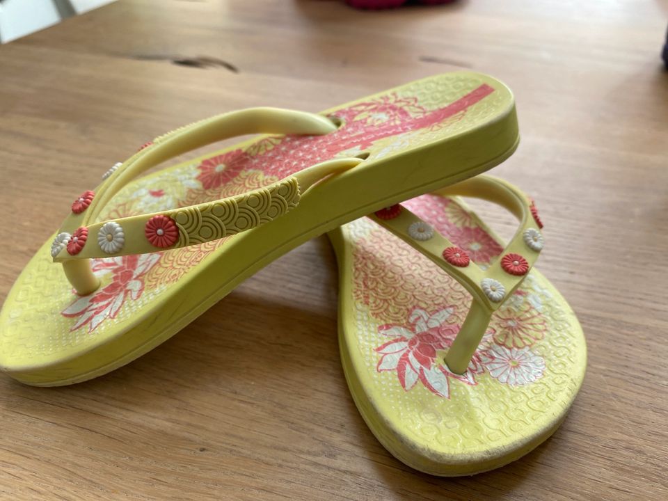 Flip flops Mädchen Ipanema Größe 27 in Limburg