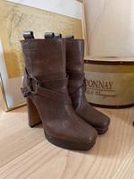 POLLINI Lederstiefel mit Abstatz Stiefel Leder Winterstiefel NEU Bayern - Bobingen Vorschau