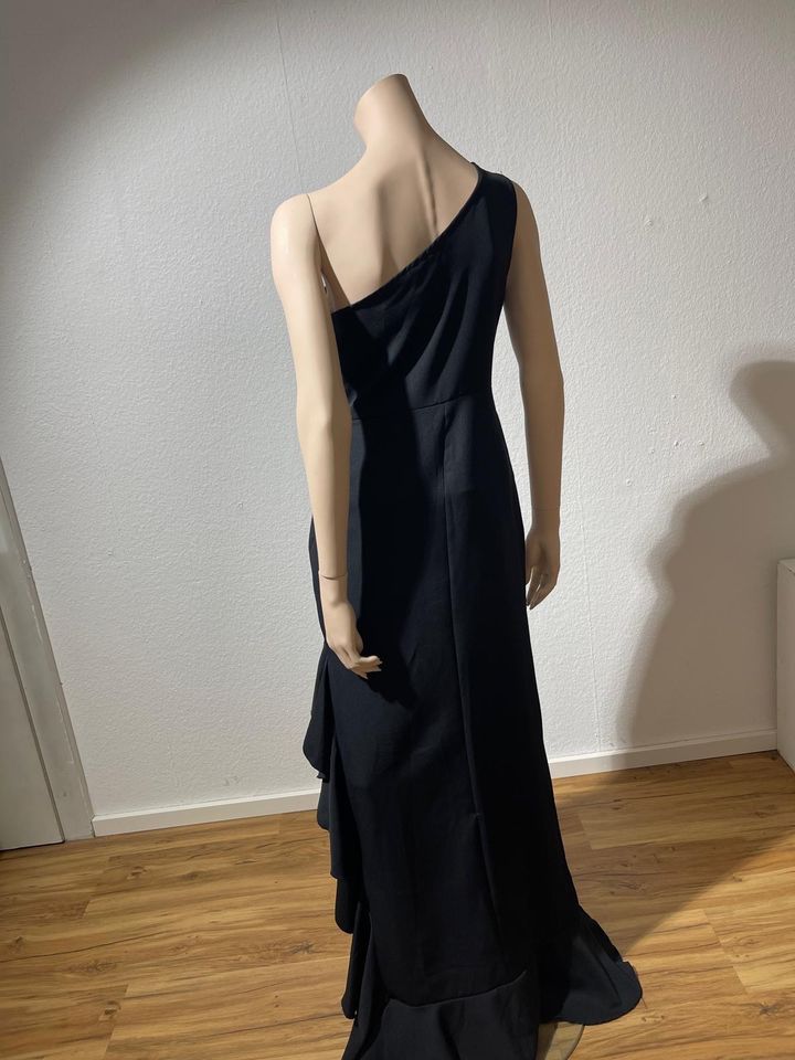 Abendkleid in Freiburg im Breisgau