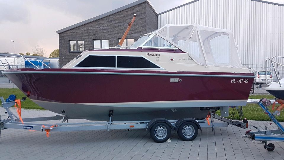 Bootsfolierungen für Segelboote & Motorboote in Handewitt