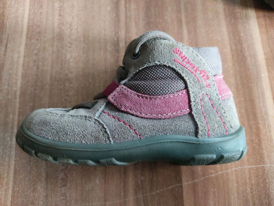 Superfit Stiefel 21 Kinderstiefel Kinderschuhe Schuhe Kinder in Nordstemmen