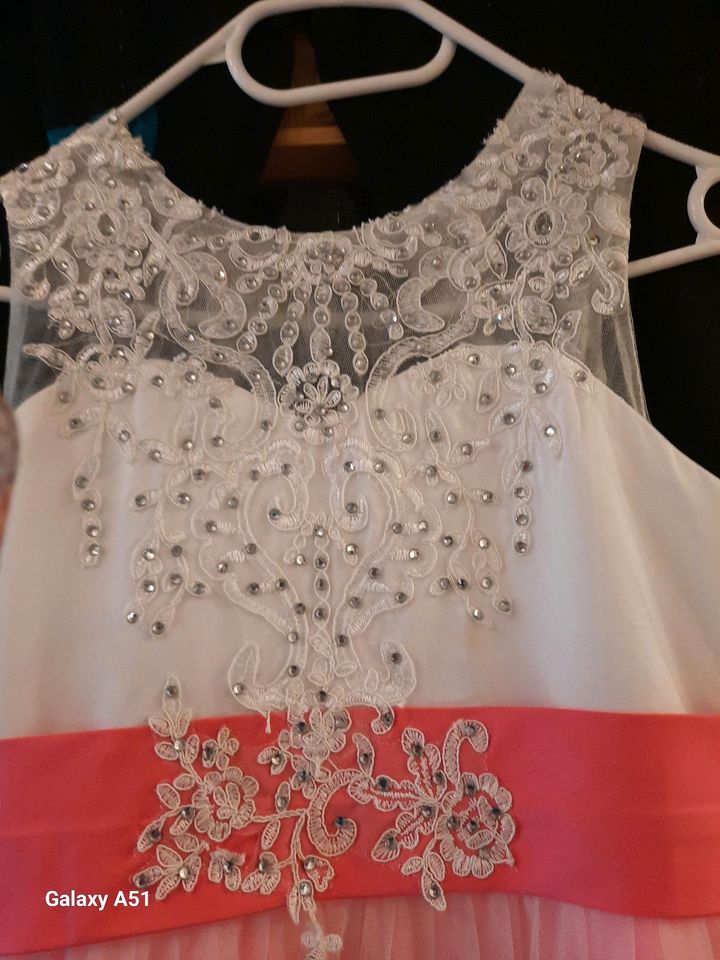 Festliches Kleid  für Mädchen in Regensburg