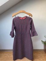 Schönes Kleid aus festem Stoff-Vintage Muster Hessen - Wächtersbach Vorschau