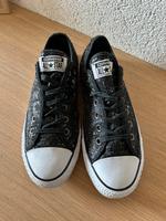 Converse Sneaker Turnschuhe 40 Niedersachsen - Wedemark Vorschau