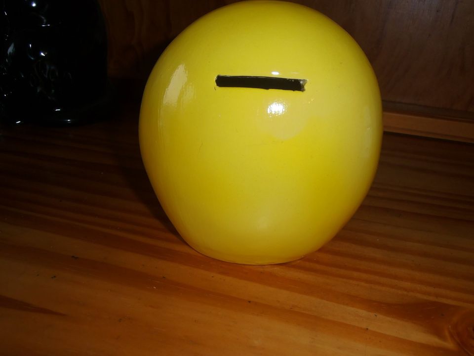 Spardose Smiley - lachendes Gesicht - 13,5 cm - Top Zustand in Markgröningen