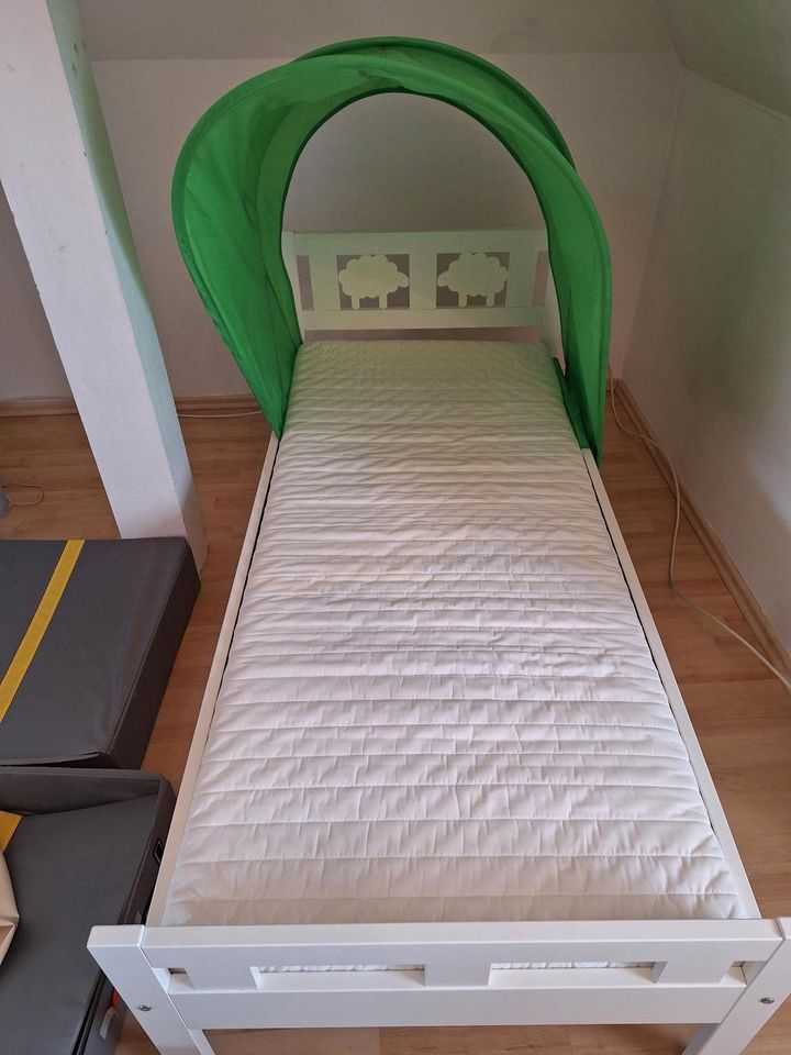 IKEA Kritter Kinderbett mit Zubehör in Leipzig