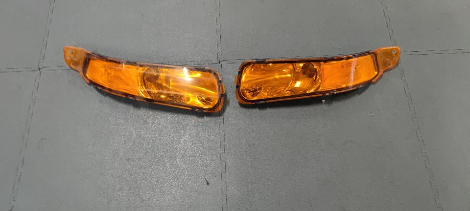 Ford Mustang Blinker Satz links rechts in Mehringen