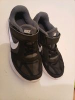 Nike Turnschuhe Gr. 31 in schwarz Nordrhein-Westfalen - Marl Vorschau