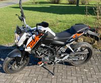 KTM 125 Duke ***kaum gefahren - ca 1000 km!*** Nordrhein-Westfalen - Vlotho Vorschau