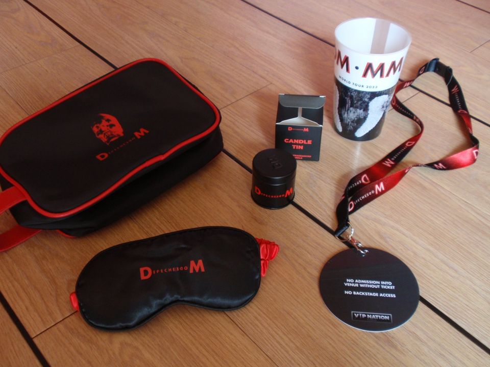 Depeche Mode Early Entry VIP Package Off. Merch. Memento Mori in Malschwitz
