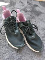 Schwarz pinke Puma Sneaker (Damen) Nürnberg (Mittelfr) - Mitte Vorschau