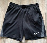 Nike Shorts Größe M Baden-Württemberg - Ravensburg Vorschau