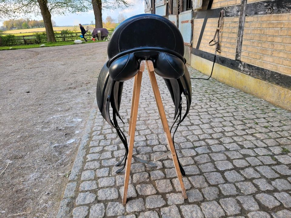 Pony Dressursattel Hemano in Mohrkirch