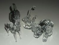 4 Glasfiguren Elefant Pinguin Giraffe Antilope? Briefbeschwerer Hessen - Ober-Mörlen Vorschau