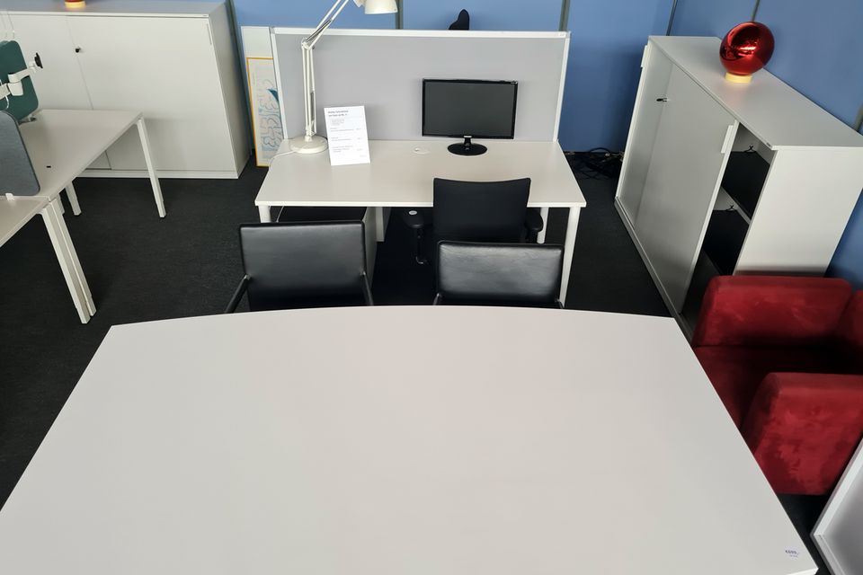 gebrauchte Tischplatten, Schreibtischplatten, Büromöbel in Düsseldorf