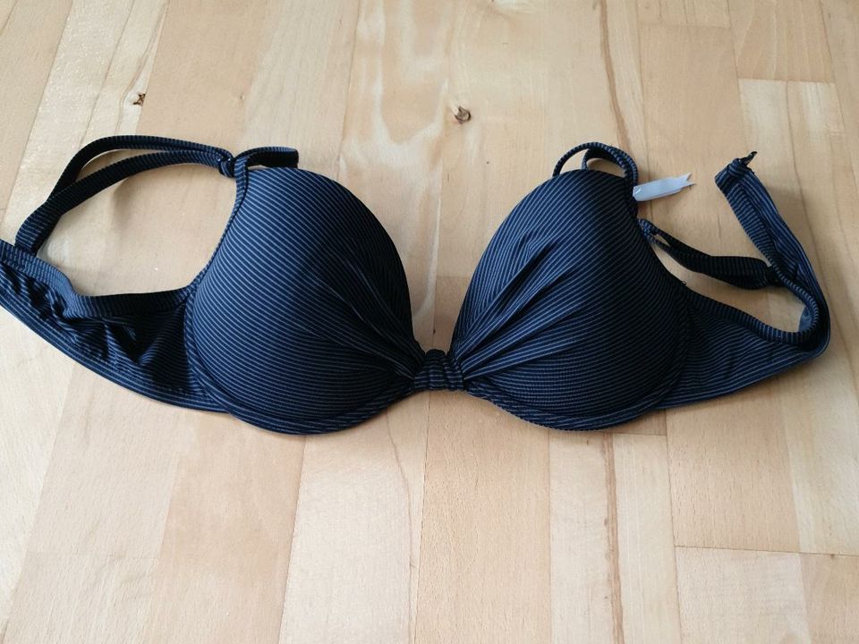 Bademode Bikini 80C 85A Gr. S , z. T. ungetragen in Mönchengladbach