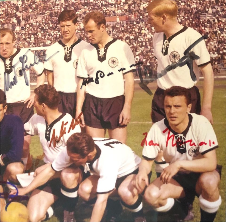 Deutsche Nationalmannschaft WM 1962 - 9 Autogramme in Essen