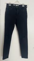 Schwarze Jeans Bershka Gr.L Niedersachsen - Sarstedt Vorschau