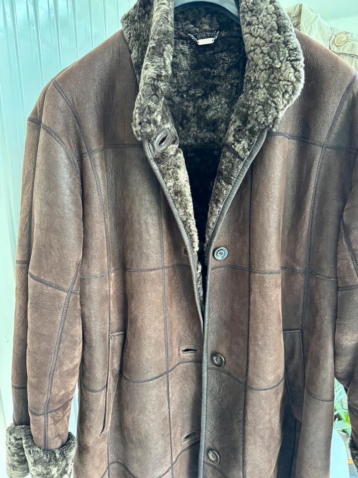 Christ Lammfell Ledermantel/ Lederjacke Damen, Gr. 42, leicht in Hamburg
