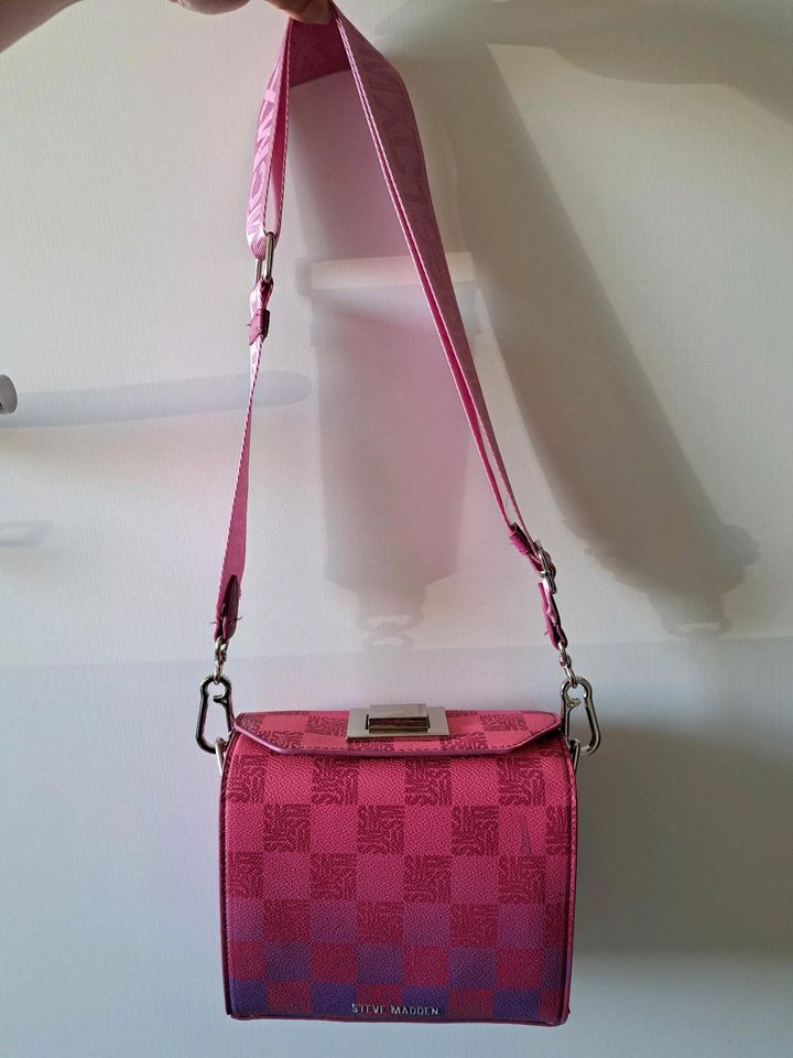 Steve Madden Tasche crossbody in Friedrichsdorf