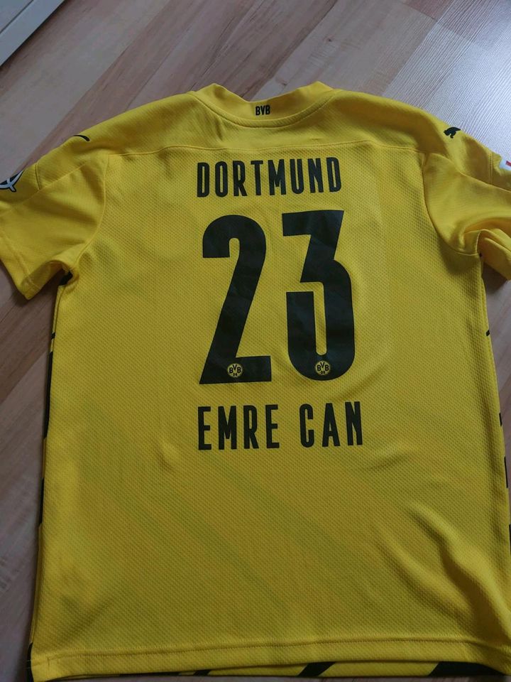 Dortmundtrikot Emre Can in Heilbronn