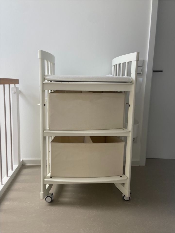 Stokke care Wickeltisch in Weissach im Tal