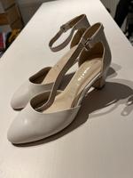 Tamaris Brautschuhe 39 Hessen - Hofgeismar Vorschau