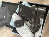 Prada  stiefel Duisburg - Homberg/Ruhrort/Baerl Vorschau