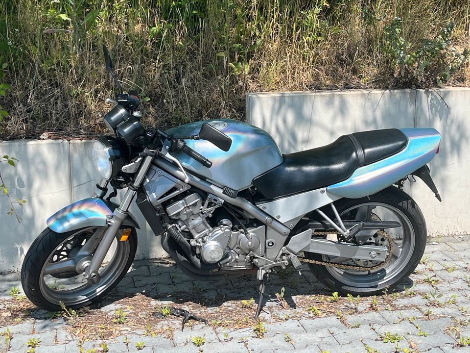 Honda CB1 NC27 in Hamm (Sieg)