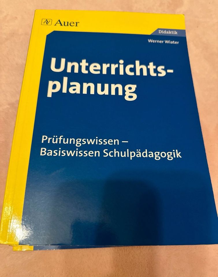 Prüfungswissen - Basiswissen Schulpädagogik von Werner Wiater in Nürnberg (Mittelfr)