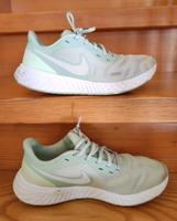 Turnschuhe/ Nike/ 41 Bayern - Gröbenzell Vorschau