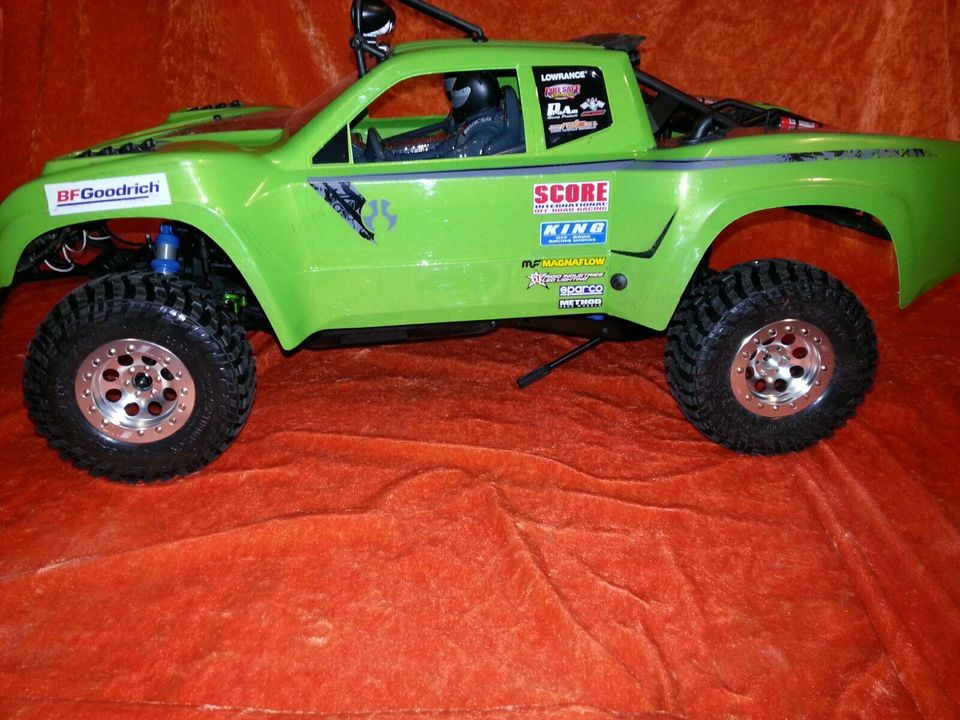 RC4WD M/T Classic Lock Baja Claw TTC 2.2/3.0 Kompletträder in Xanten